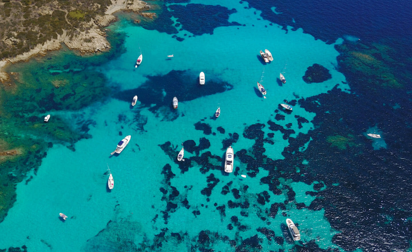 Luxury yacht charters