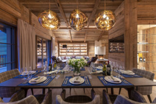 Dining room to lounge space at Chalech L in Lech