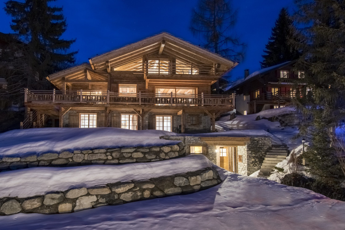 Superb exterior winter views at chalet Bioley in Verbier