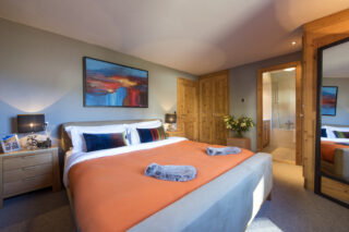 Double bedroom at Entre Ciel et Terre in Verbier