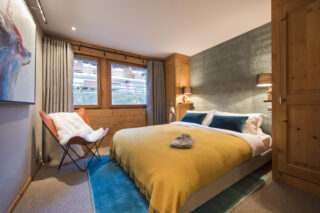 Doube bedroom at Entre Ciel et Terre in Verbier