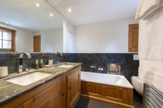Ensuite bathroom at Chalet Milou in Verbier