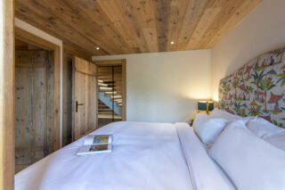 11_chalet-teredo-verbier-bedroom-5