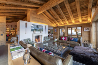 63_chalet-teredo-verbier-living-room-fireplace