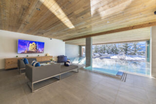 37_chalet-teredo-verbier-spa-area-lounge-tv