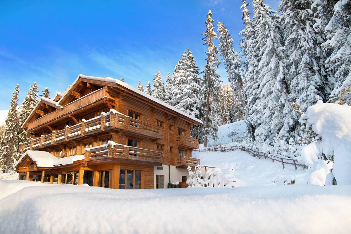 Exterior in winter at The Lodge in Verbier