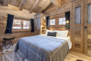 Double bedroom four at Penthouse Treize Etoiles in Verbier