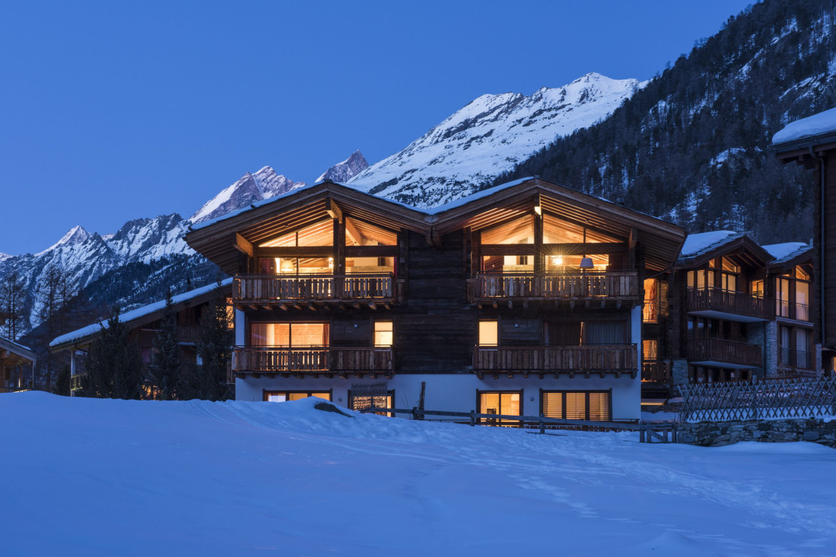 Apartment Alex with mountain back drop in Zermatt