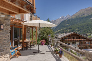 3_chalet-ibron-zermatt-terrace-summer