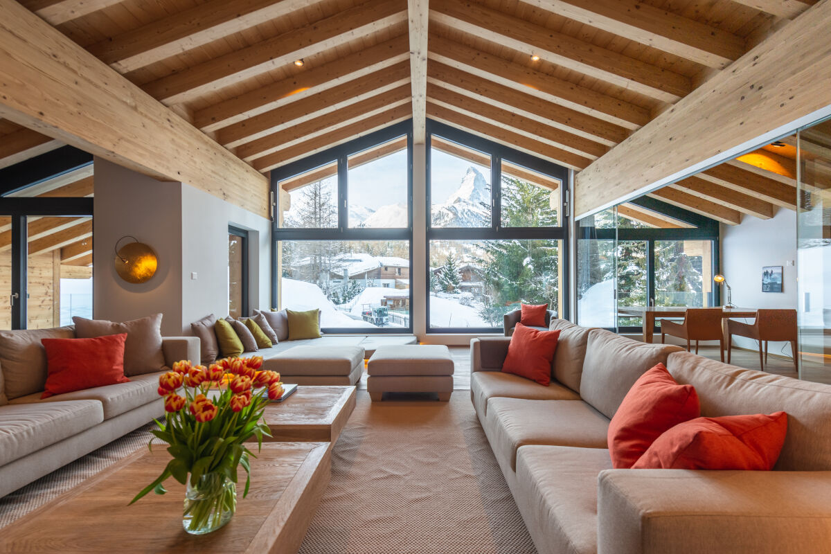 Lounge space with Matterhorn view at Chalet Tuftra Findelbach in Zermatt