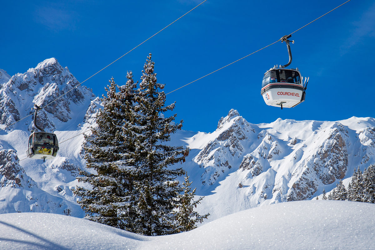 courchevel-1850-france-gondola-lift
