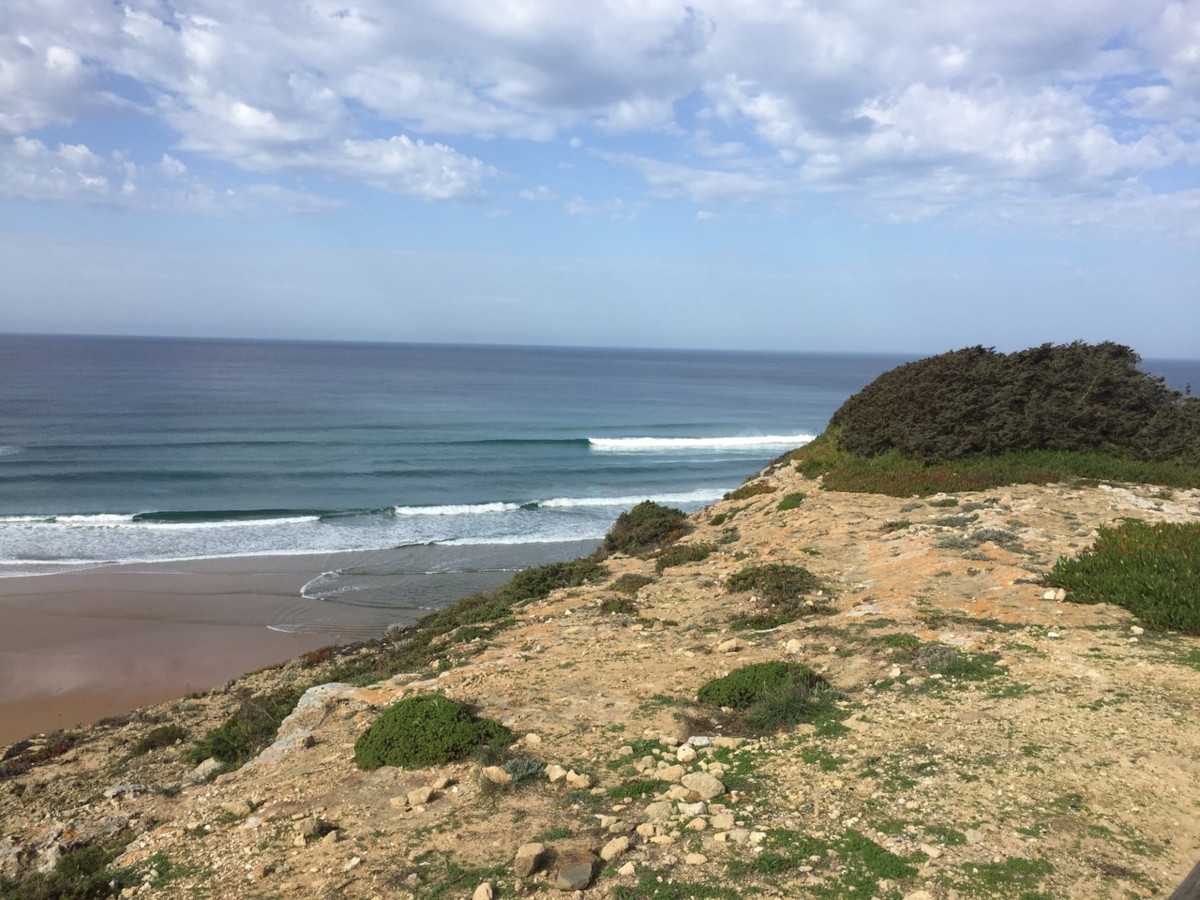 Surfing in Portugal Praia Da Monté Clerigo beach nice waves